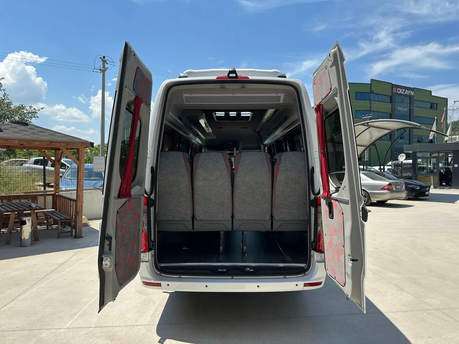 Minibus 517 Comfort — 3